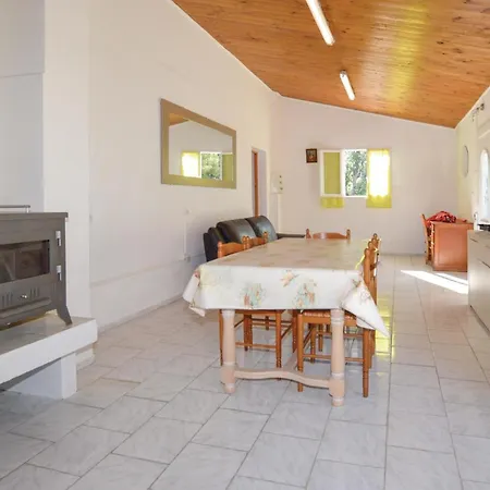 Hébergement de vacances 1 Bedroom Lovely In Cervione